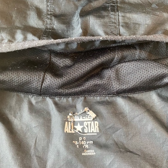 Converse lightweight windbreaker jacket. Size 8-10yrs - Picture 4 of 14